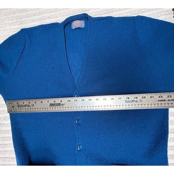 VTG Pendleton Womens Blue Virgin Wool Cardigan Sweater Button Front V-Neck Large - Picture 5 of 6